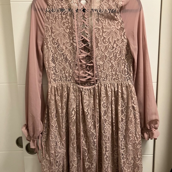 Topshop Pretty Light Pink/Cream dress (L) - Picture 2 of 5